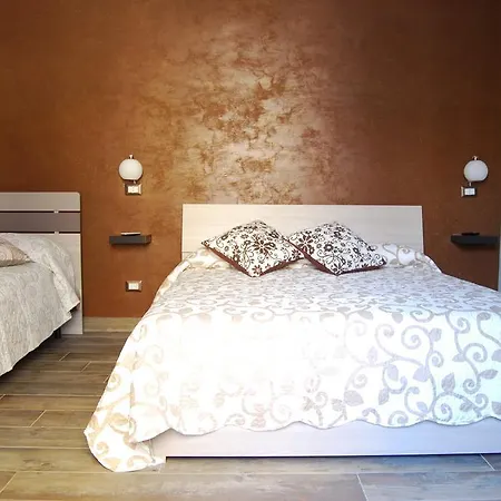 Guest house A Due Passi Dal Porto
